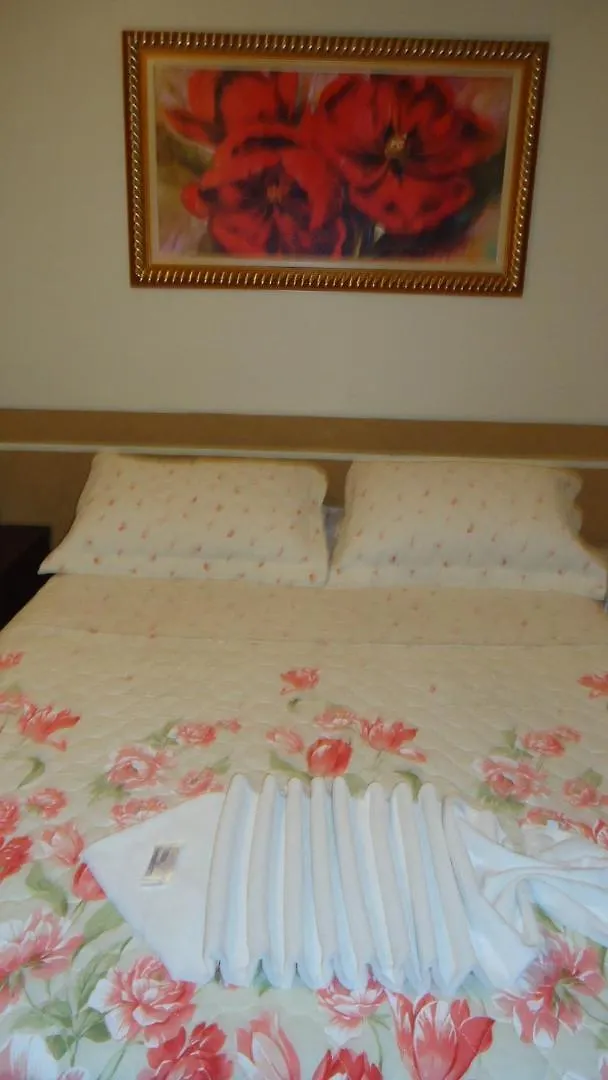 Ilhabela Park Hotel Nucleo Bandeirante 3*,  Brazil